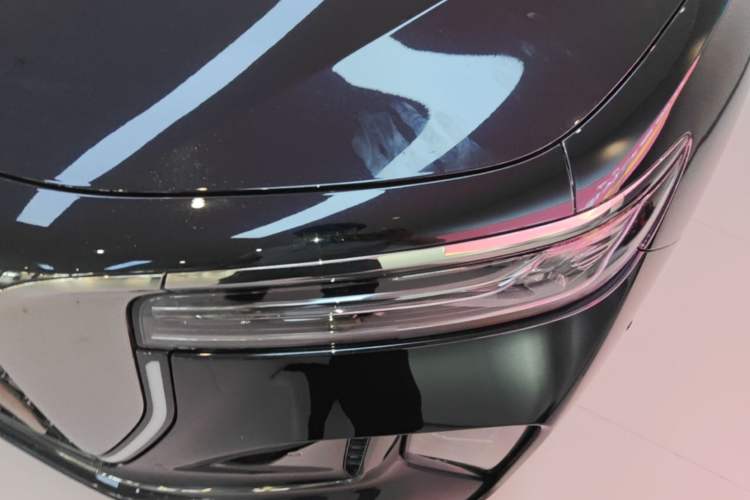 Used Hongqi H9 2024 2.0T Qichang Private Enjoyment Luxury Edition Left Front Headlight
