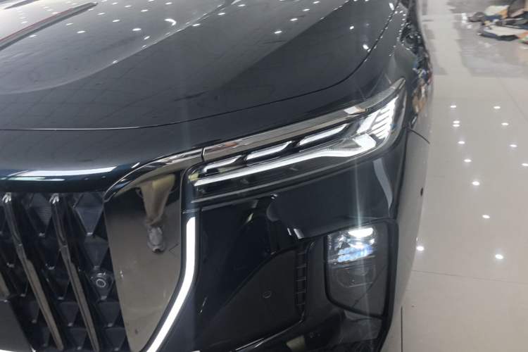 Used Hongqi H9 2024 2.0T Qichang Private Enjoyment Luxury Edition Left Front Headlight