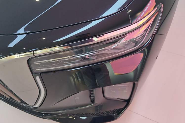 Used Hongqi H9 2024 2.0T Qichang Private Enjoyment Luxury Edition Left Front Headlight