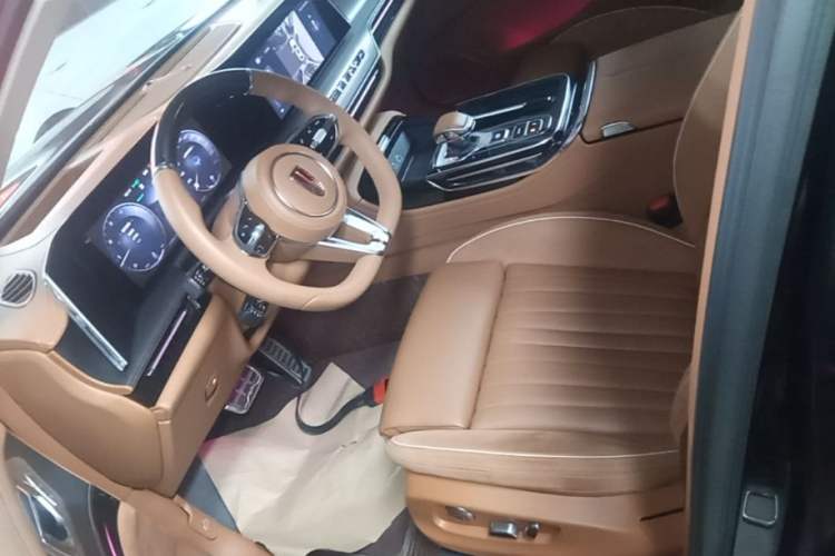 Used Hongqi H9 2024 2.0T Qichang Private Enjoyment Luxury Edition Left Front Seat