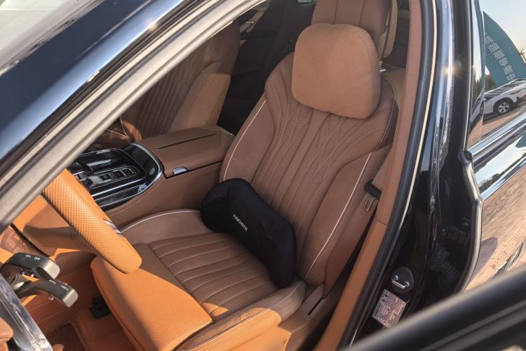 Used Hongqi H9 2024 2.0T Qixiang Private Style Edition Left Front Seat