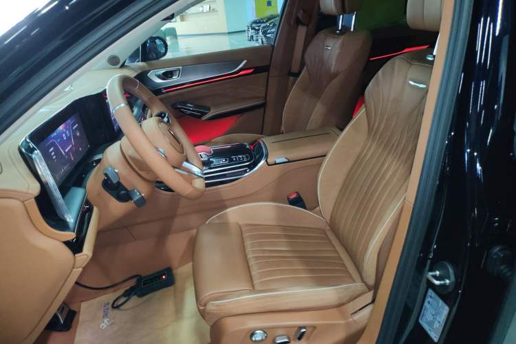 Used Hongqi H9 2024 2.0T Qixiang Private Style Edition Left Front Seat