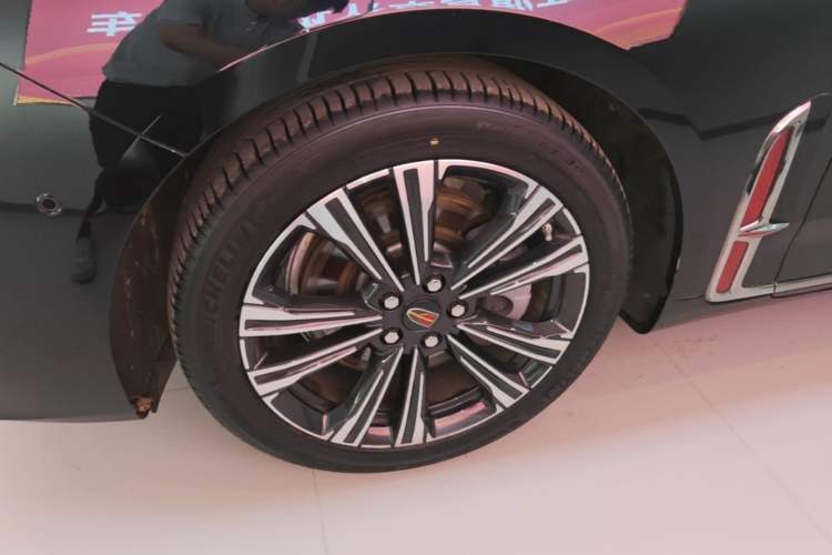 Used Hongqi H9 2024 2.0T Qichang Private Enjoyment Luxury Edition Left Front Wheel Hub