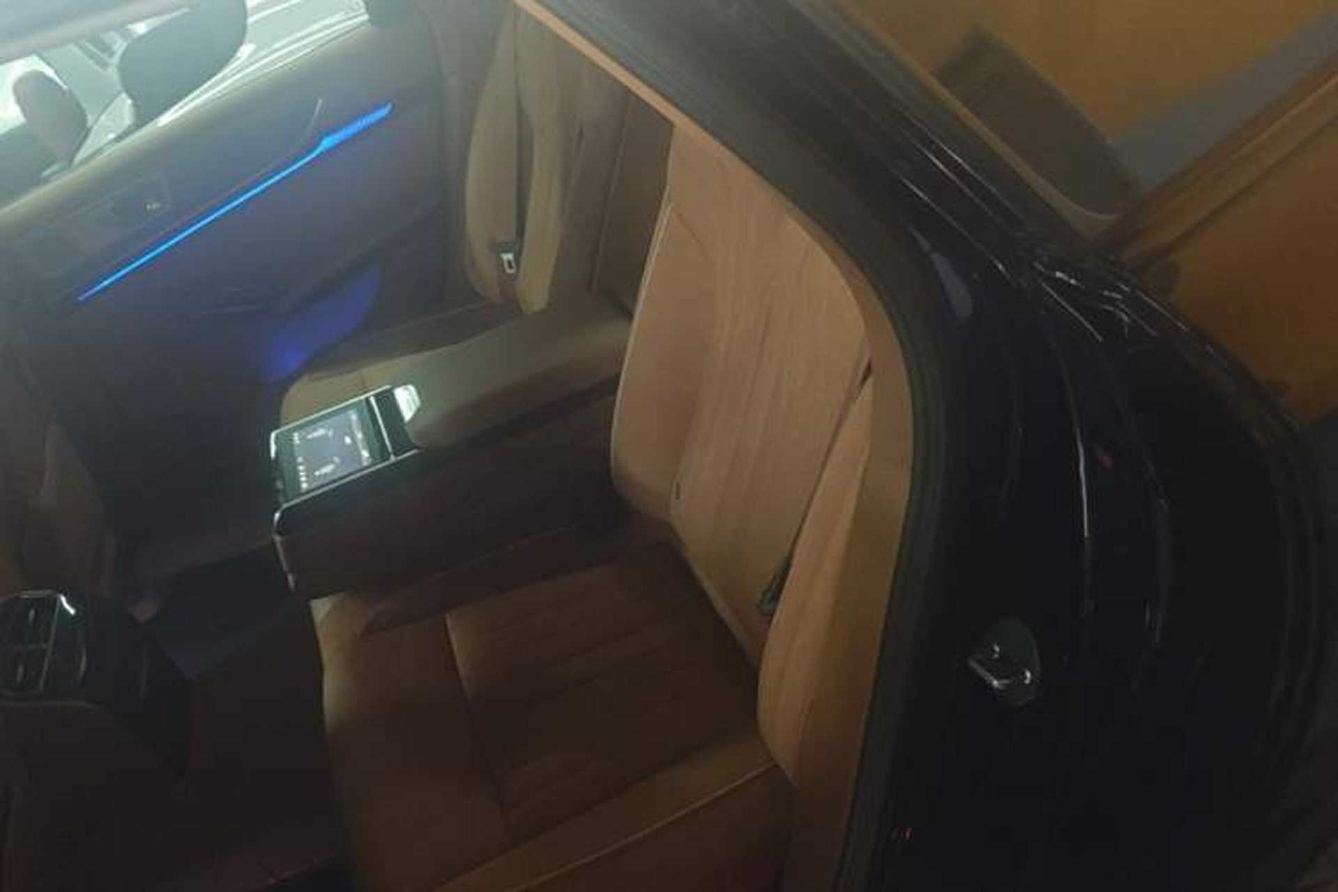 Used Hongqi H9 2024 2.0T Qixiang Private Style Edition Left Rear Seat