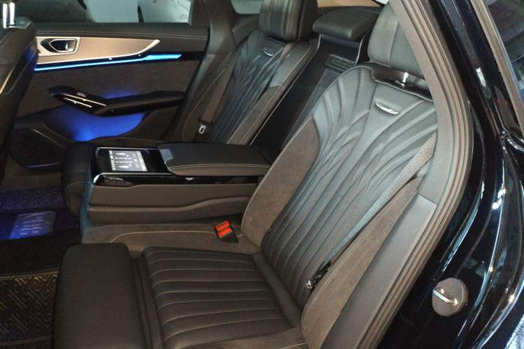 Used Hongqi H9 2024 2.0T Qichang Private Enjoyment Luxury Edition Left Rear Seat