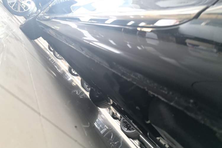 Used Hongqi H9 2024 2.0T Qichang Private Enjoyment Luxury Edition Left Side Sill
