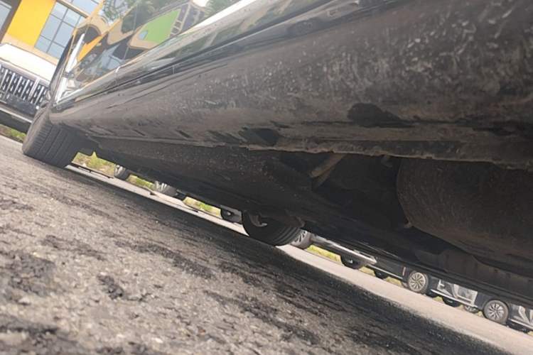 Used Hongqi H9 2024 2.0T Qixiang Luxury Business Edition Left Side Sill