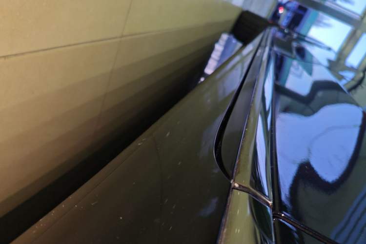 Used Hongqi H9 2024 2.0T Qichang Private Enjoyment Luxury Edition Left Side Sill