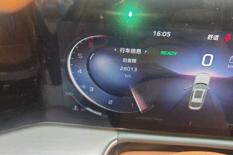 Used Hongqi H9 2024 2.0T Qixiang Private Style Edition Odometer Close Up