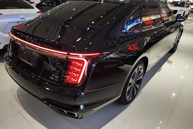 Used Hongqi H9 2024 2.0T Qixiang Private Style Edition Rear Right 45 Deg