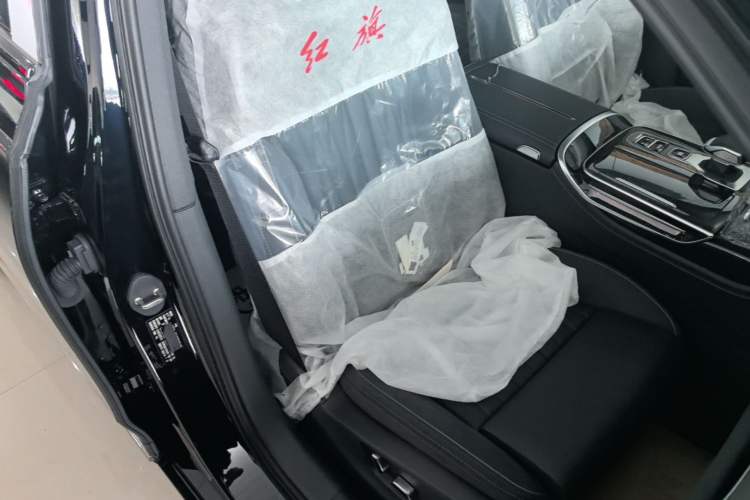 Used Hongqi H9 2024 2.0T Qichang Private Enjoyment Luxury Edition Right Front Seat