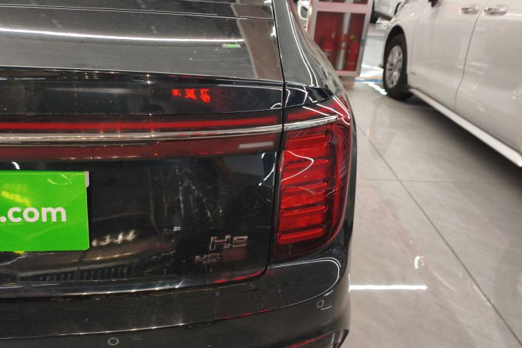 Used Hongqi H9 2024 2.0T Qichang Private Enjoyment Luxury Edition Right Rear Taillight