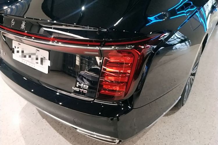 Used Hongqi H9 2024 2.0T Qixiang Luxury Business Edition Right Rear Taillight