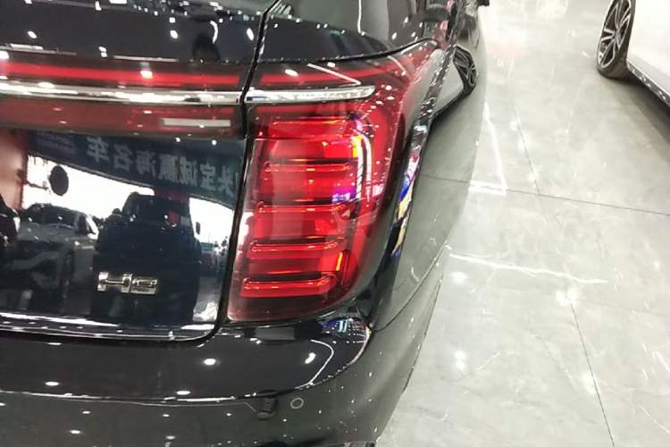 Used Hongqi H9 2024 2.0T Qixiang Private Style Edition Right Rear Taillight