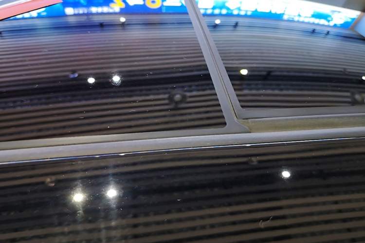 Used Hongqi H9 2024 2.0T Qixiang Private Style Edition Roof