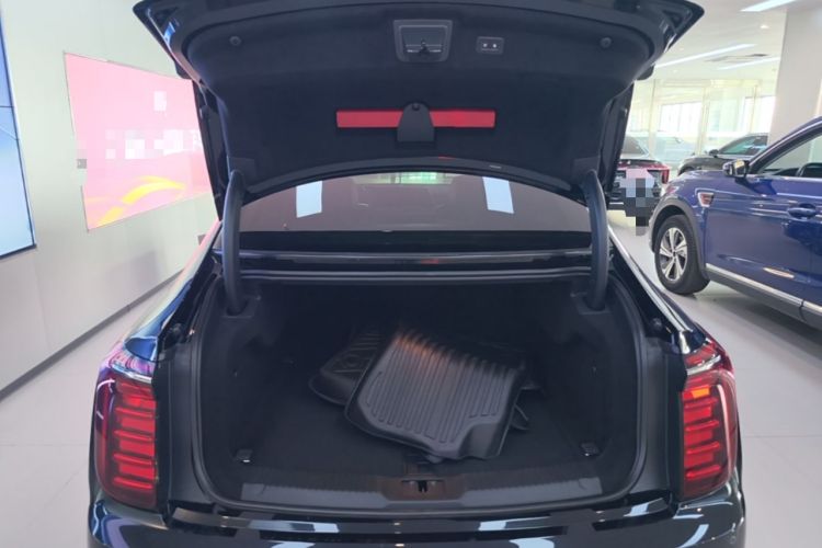 Used Hongqi H9 2024 2.0T Qichang Private Enjoyment Luxury Edition Trunk