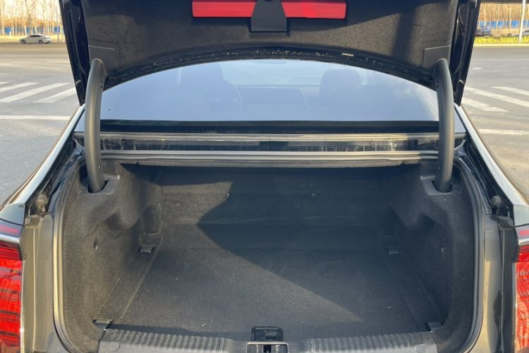 Used Hongqi H9 2024 2.0T Qichang Private Enjoyment Luxury Edition Trunk