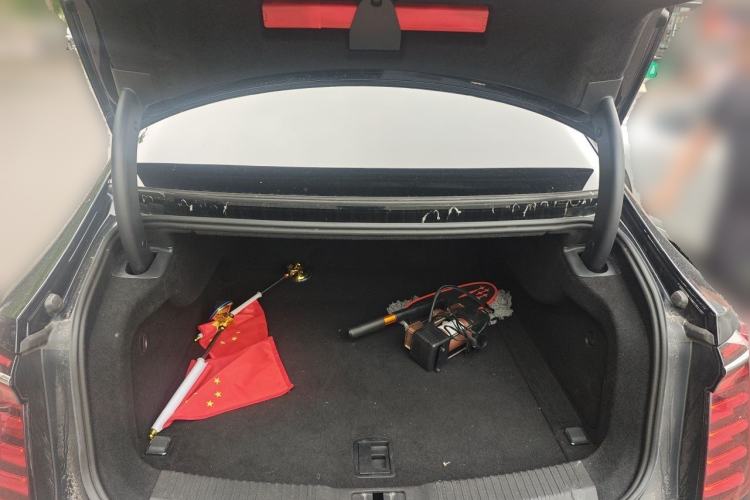 Used Hongqi H9 2024 2.0T Qixiang Private Style Edition Trunk