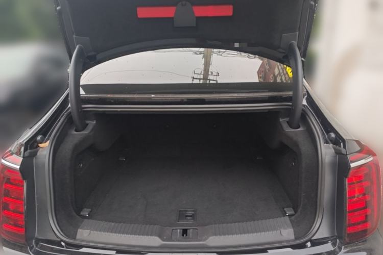Used Hongqi H9 2024 2.0T Qichang Luxury Business Edition Trunk