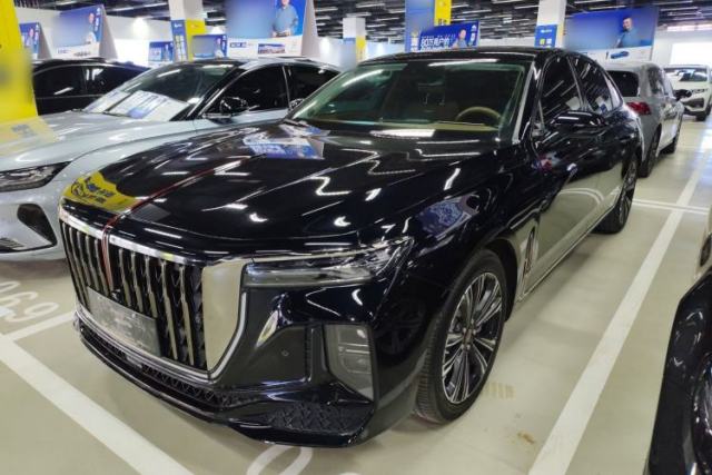 Used Hongqi H9 2024 2.0T Qixiang Private Style Edition