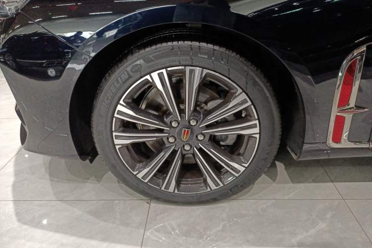 Used Hongqi H9 2024 2.0T Qichang Private Enjoyment Luxury Edition Left Front Wheel Hub