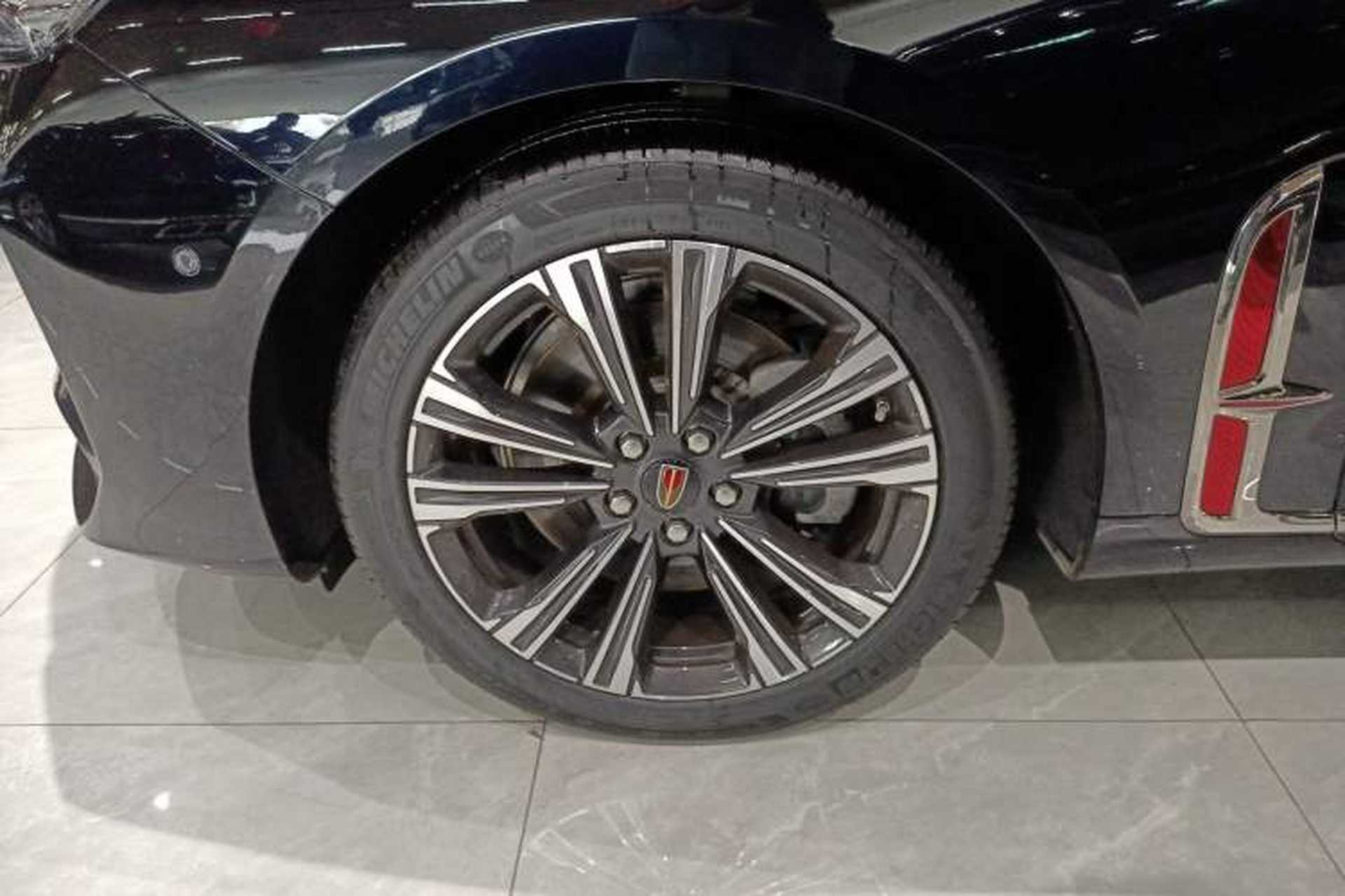 Used Hongqi H9 2024 2.0T Qichang Private Enjoyment Luxury Edition Left Front Wheel Hub