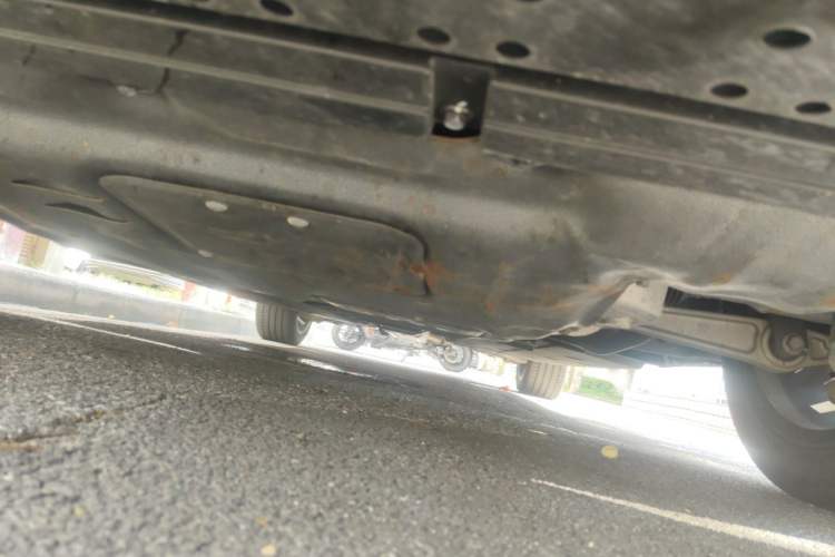 Used Hongqi H9 2024 2.0T Qixiang Luxury Business Edition Chassis Front