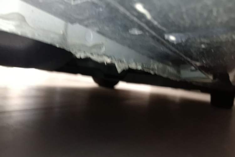 Used Hongqi H9 2024 3.0T Flagship All-Wheel Drive Private Style Edition Chassis Rear Right