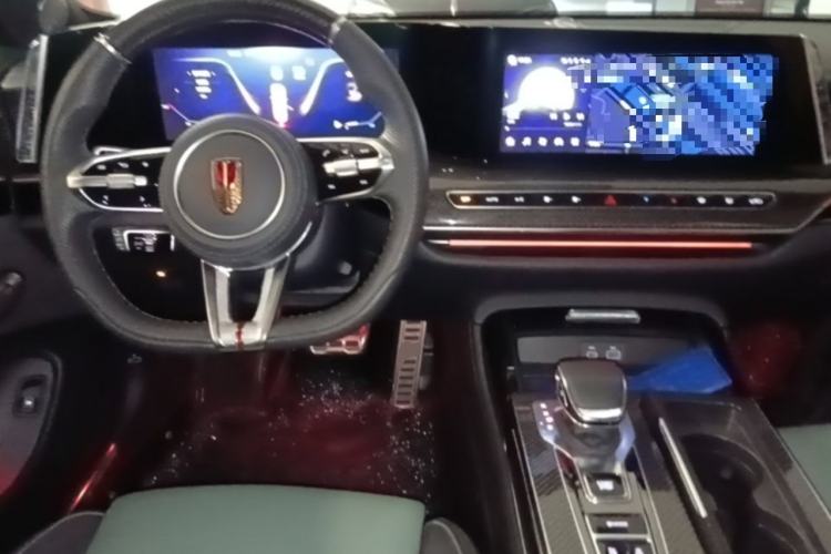 Used Hongqi H9 2024 3.0T Flagship All-Wheel Drive Private Style Edition Steering Wheel