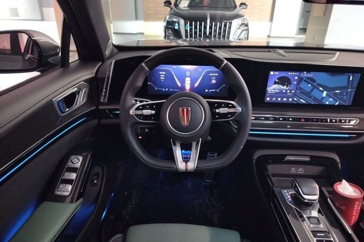 Used Hongqi H9 2024 3.0T Flagship All-Wheel Drive Private Style Edition Steering Wheel
