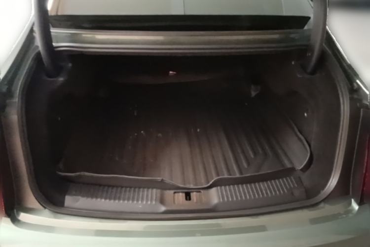 Used Hongqi H9 2024 3.0T Flagship All-Wheel Drive Private Style Edition Trunk