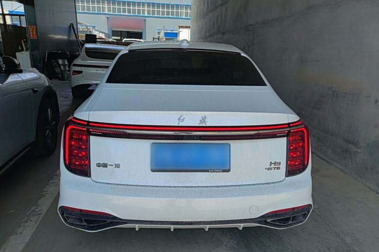 Used Hongqi H9 2024 2.0T Qixiang Private Style Edition Rear