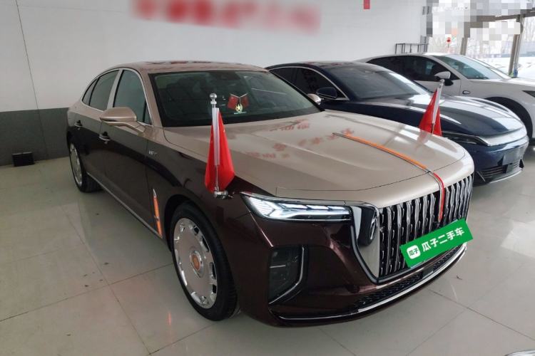 Used Hongqi H9 2024 2.0T Qixiang Luxury Business Edition Front Right 45 Deg