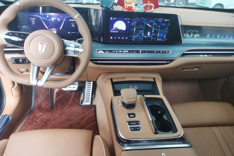 Used Hongqi H9 2025 Model Facelifted 2.0T Two-Wheel Drive Flag-Style Private Enjoyment Fashion Edition, 5 Seats Center Console