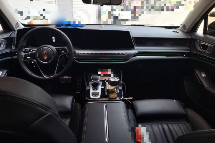Used Hongqi H9 2025 Model Facelifted 2.0T Two-Wheel Drive Flag-Style Luxury Business Edition, 5 Seats Center Console