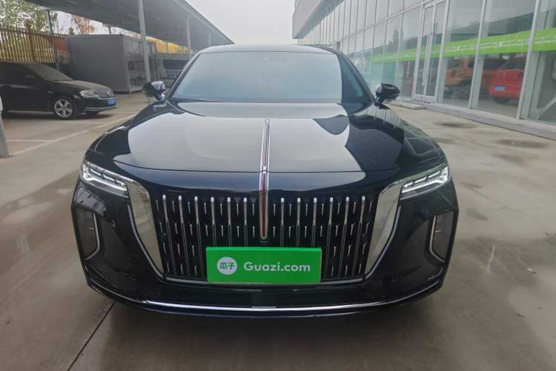 Used Hongqi H9 2025 2.0T Two-Wheel Drive Flagship Luxury Business Edition 5 Seats Exterior 1