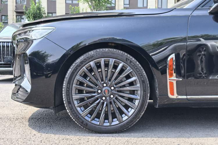 Used Hongqi H9 2025 Model Facelifted 2.0T Two-Wheel Drive Flag-Style Private Enjoyment Fashion Edition, 5 Seats Exterior 5