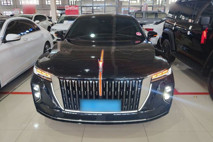 Used Hongqi H9 2025 Model Facelifted 2.0T Two-Wheel Drive Flag-Style Luxury Business Edition, 5 Seats Front