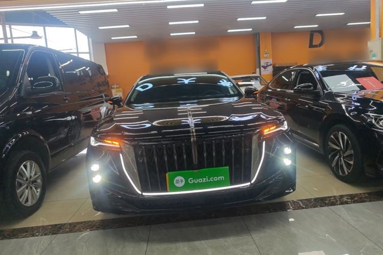 Used Hongqi H9 2025 2.0T Two-Wheel-Drive Flagship Private Enjoyment Style 5 Seats Front