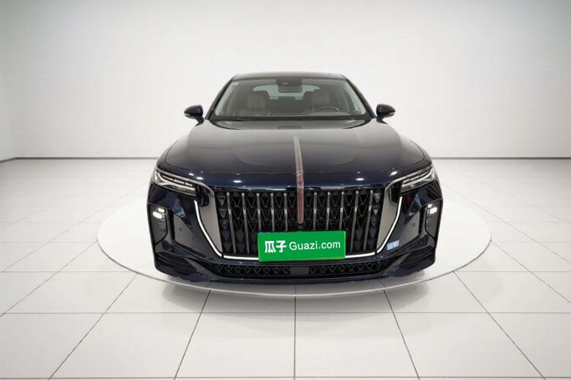 Used Hongqi H9 2025 2.0T Two-Wheel Drive Flagship Private Enjoyment Fashion Edition 5 Seats Front