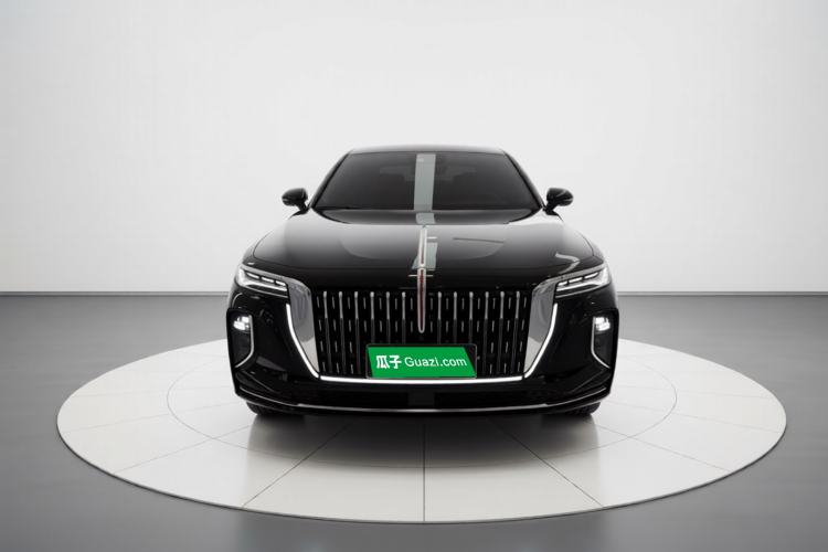 Used Hongqi H9 2025 2.0T Two-Wheel-Drive Flagship Luxury Business Edition 5 Seats Front