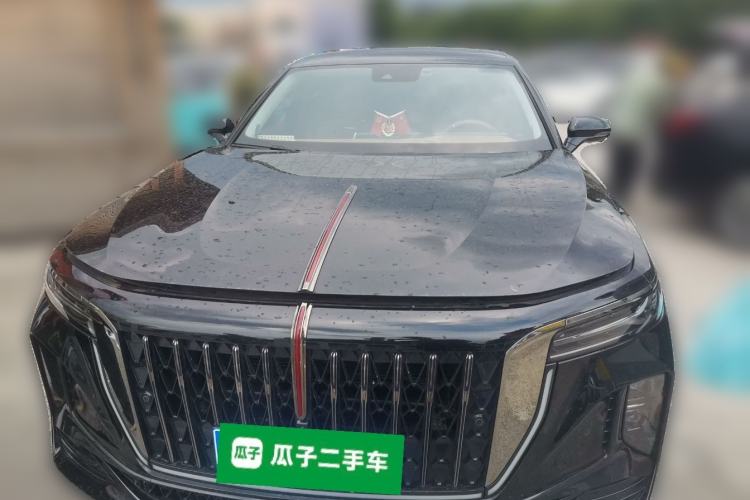 Used Hongqi H9 2025 Model Facelifted 2.0T Two-Wheel Drive Flag-Style Private Enjoyment Fashion Edition, 5 Seats Front