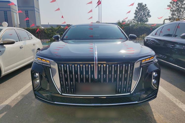 Used Hongqi H9 2025 2.0T Two-Wheel Drive Flagship Luxury Business Edition 5 Seats Front