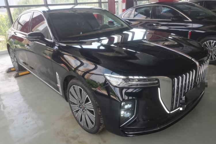 Used Hongqi H9 2025 2.0T Two-Wheel Drive Flagship Luxury Business Edition 5 Seats Front Right 45 Deg