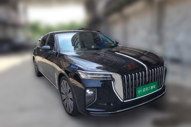 Used Hongqi H9 2025 Model Facelifted 2.0T Two-Wheel Drive Flag-Style Luxury Business Edition, 5 Seats Front Right 45 Deg