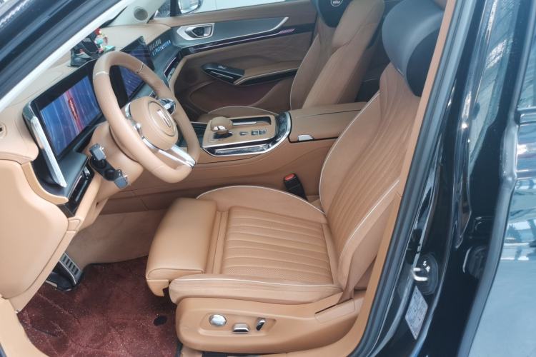 Used Hongqi H9 2025 Model Facelifted 2.0T Two-Wheel Drive Flag-Style Private Enjoyment Fashion Edition, 5 Seats Left Front Seat