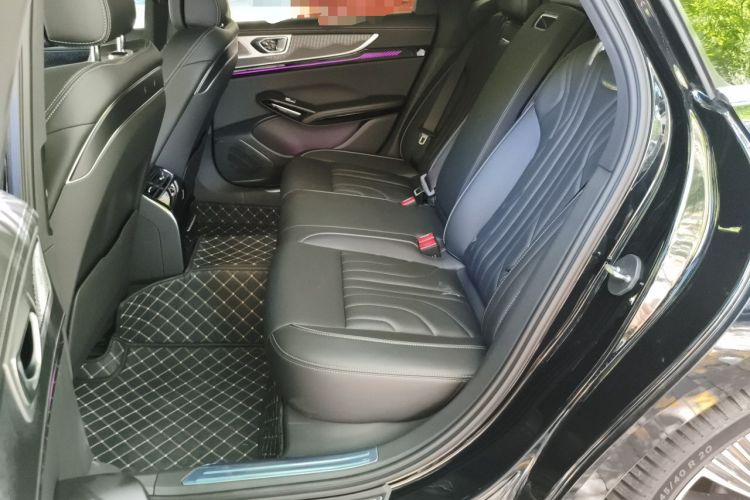 Used Hongqi H9 2025 2.0T Two-Wheel Drive Flagship Luxury Business Edition 5 Seats Left Rear Seat