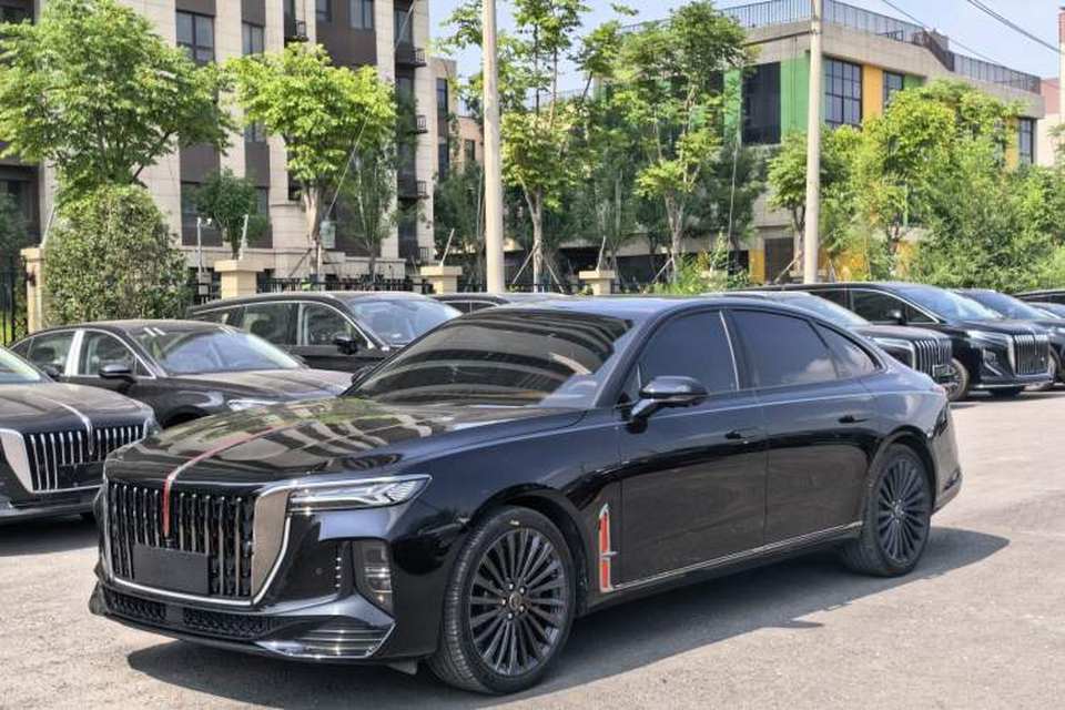 Hongqi H9 2025