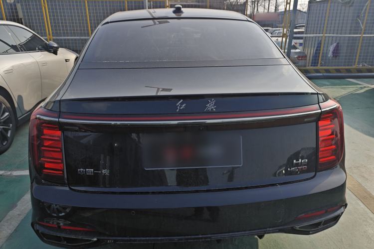 Used Hongqi H9 2025 2.0T Two-Wheel-Drive Flagship Private Enjoyment Style 5 Seats Rear