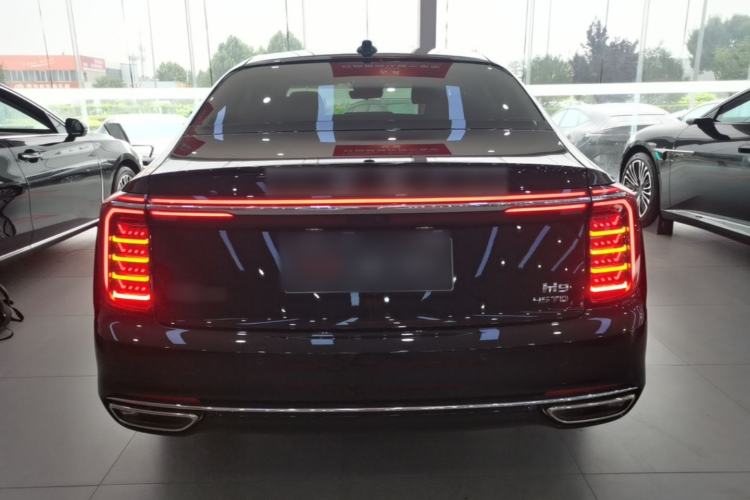 Used Hongqi H9 2025 Model Facelifted 2.0T Two-Wheel Drive Flag-Style Luxury Business Edition, 5 Seats Rear